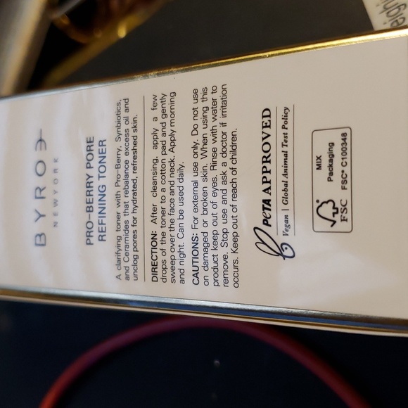 Byroe Pro- Berry Pore Refining Toner NIB NEW IN BOX - Picture 4 of 10